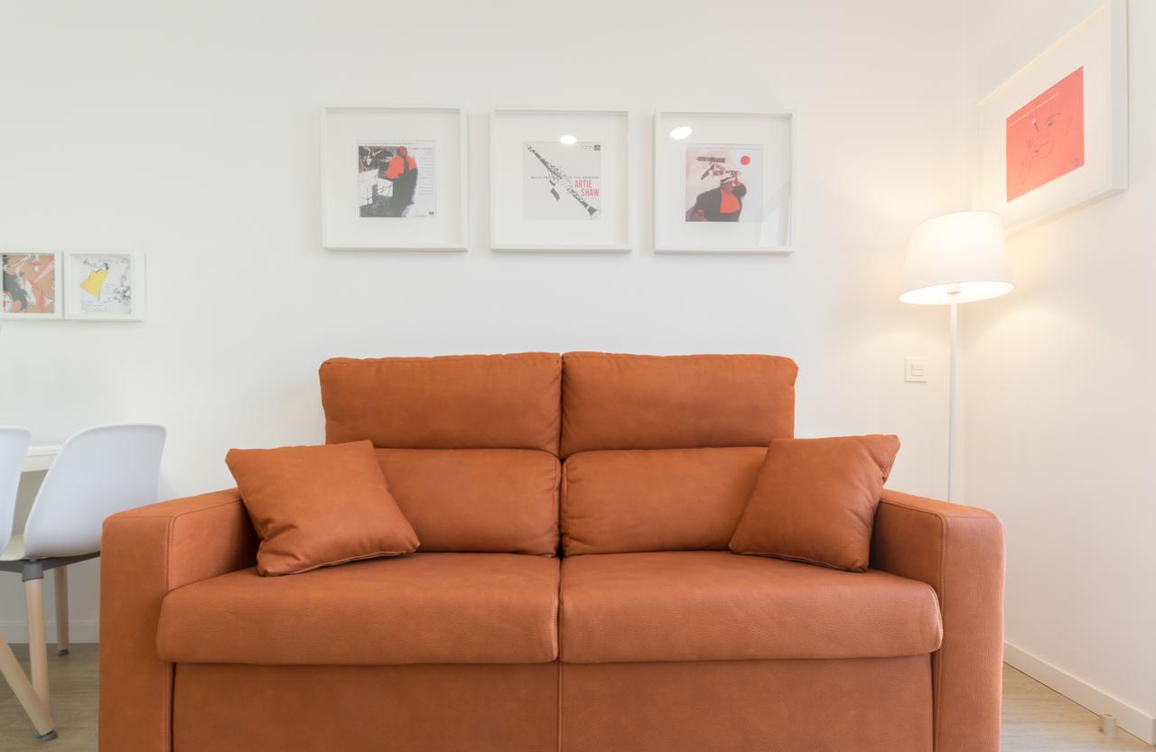 Apartments Madrina Valence Extérieur photo