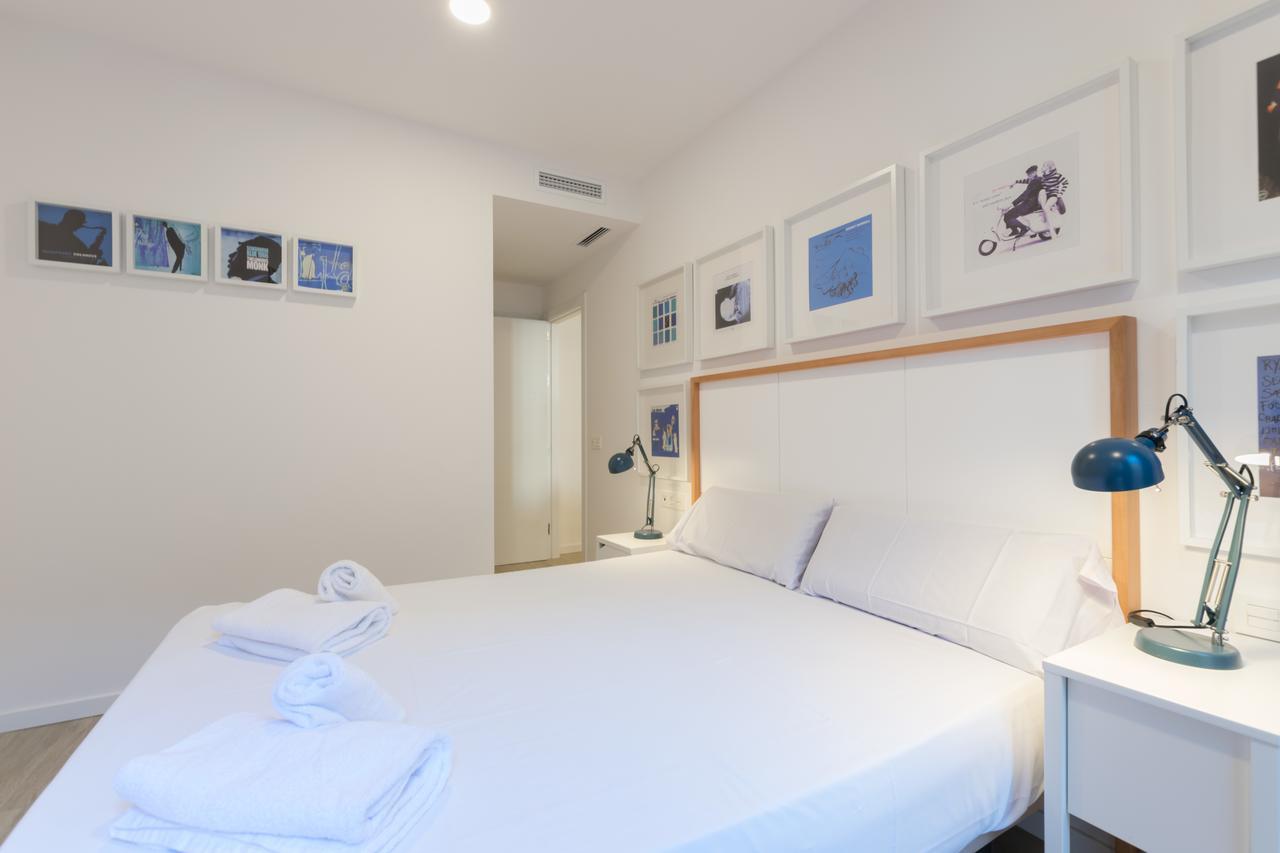 Apartments Madrina Valence Extérieur photo
