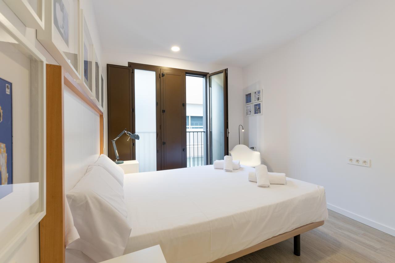 Apartments Madrina Valence Extérieur photo