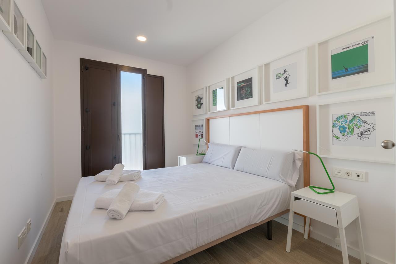 Apartments Madrina Valence Extérieur photo
