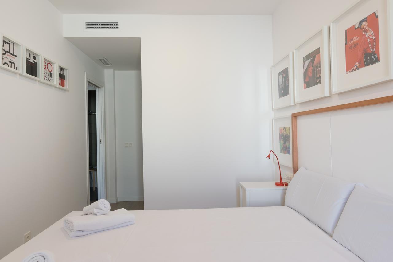 Apartments Madrina Valence Extérieur photo