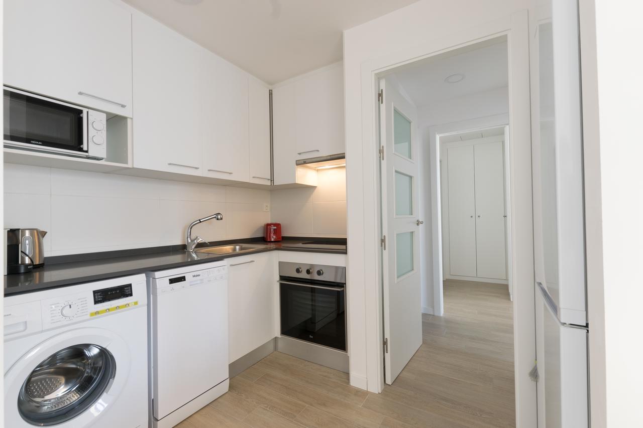 Apartments Madrina Valence Extérieur photo