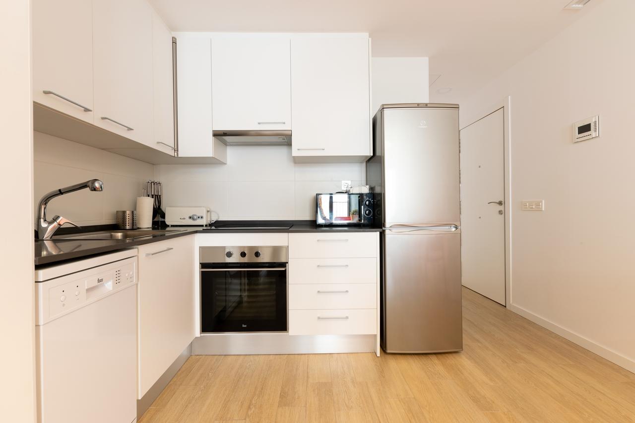 Apartments Madrina Valence Extérieur photo