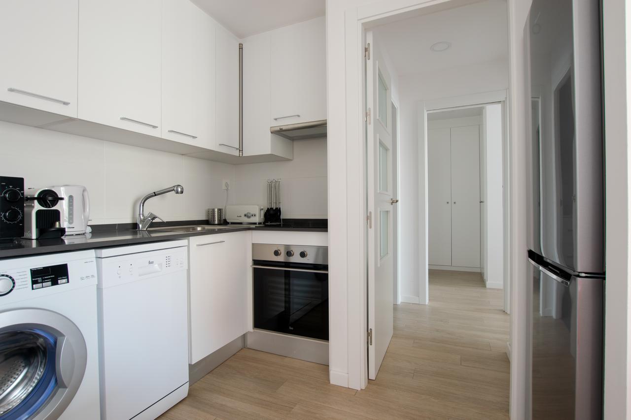 Apartments Madrina Valence Extérieur photo